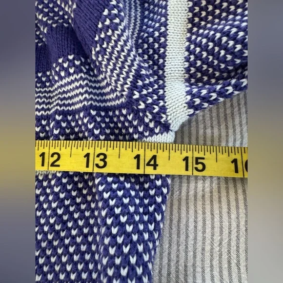 Ivivva EUC size 8/ feelin toasty Navy and Light Blue Striped Knit Sweater - Picture 8 of 12